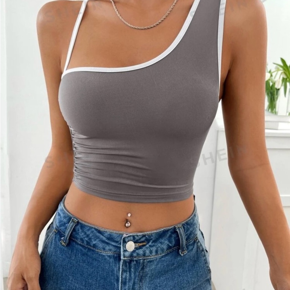 SHEIN EZwear contrast binding Asymmetrical Neck Crop Top